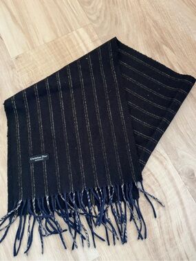 Dior Men’s Black Scarf with Subtle Gold Pinstripes